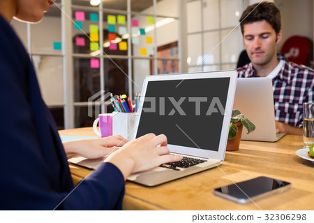 business people working at computer desk business people working at computer desk 32306298