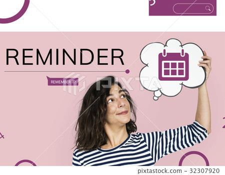Woman with illustration of personal organizer reminder calendar Woman with illustration of personal organizer reminder calendar 32307920