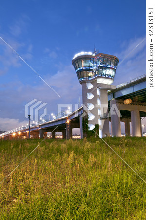 Nogu Cafe, Dongdaegyo, Dongji, Han River, Seoul Nogu Cafe, Dongdaegyo, Dongji, Han River, Seoul 32313151