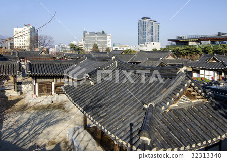 首爾中區南山谷韓屋村 32313340