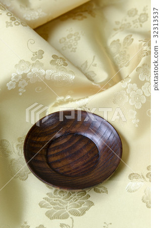 silks silks 32313537