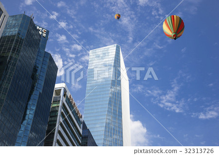 氣球,首爾國際金融中心,證券,汝矣島,永登浦區,首爾 氣球,首爾國際金融中心,證券,汝矣島,永登浦區,首爾 32313726