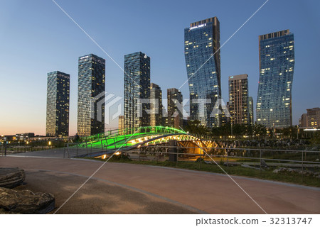 The Park Central Park, Central Park, Songdo, Yeonsu-gu, Incheon 32313747