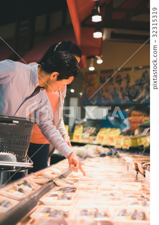 super, supermarket, shopping 32315319