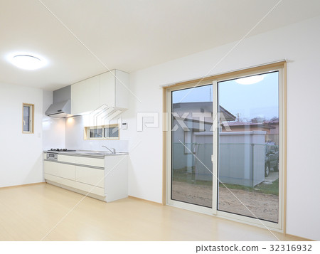 Newly built living room dining kitchen 32316932