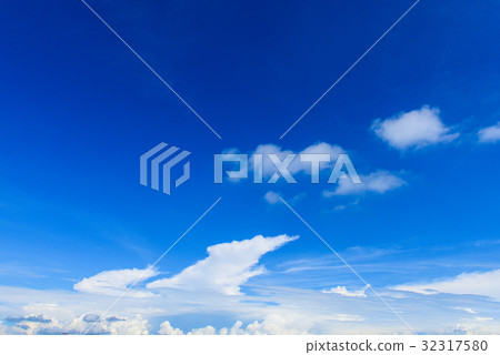 Summer blue sky Summer blue sky 32317580