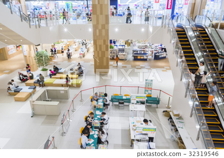 Special opening corner of new open mall shooting Special opening corner of new open mall shooting 32319546