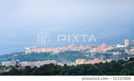 above view of town on coast of Ligurian Sea 32325806