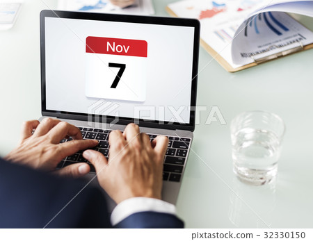 Illustration of calendar schedule personal organizer on laptop Illustration of calendar schedule personal organizer on laptop 32330150