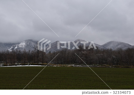 北海道風景 32334073