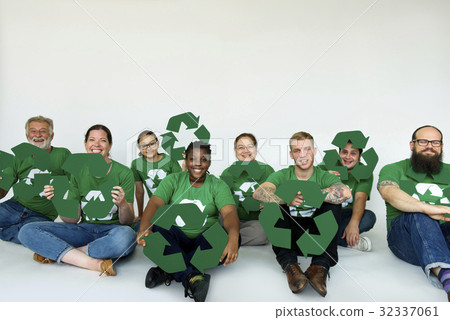 Ecology group of people smiling and holding recycle symbol 32337061