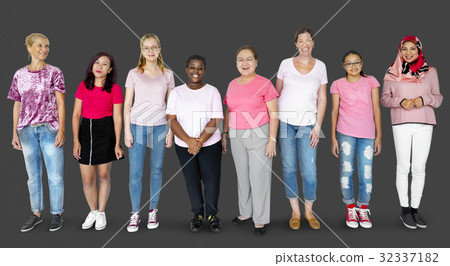 Group of girlfriends with breast cancer awareness charity Group of girlfriends with breast cancer awareness charity 32337182