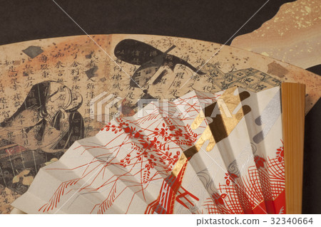 Japanese painting and kanji and folding fan 32340664