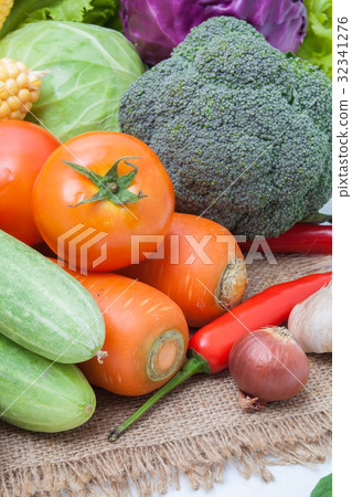 vegetables on sack 32341276
