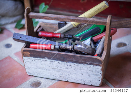 Old Wooden toolbox with old tools Old Wooden toolbox with old tools 32344137