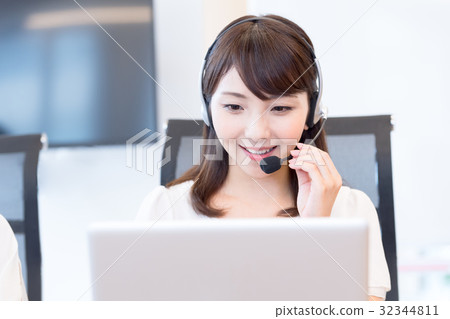 Young lady, operator, call center, staff 32344811