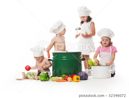 Kids play cook Kids play cook 32346072