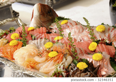 餐飲食品各種各樣的生魚片 32346351