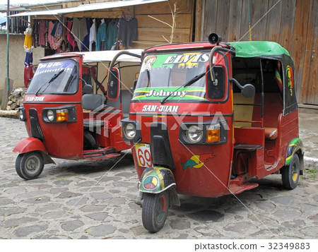 Auto tricycle, used for taxi, San Juan, Guatemala 32349883