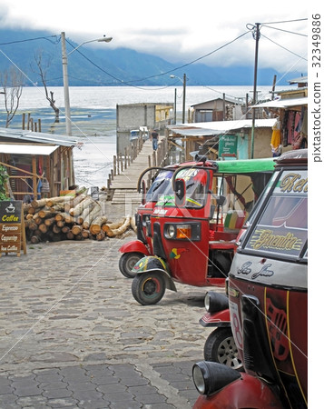 Auto tricycle, used for taxi, San Juan, Guatemala 32349886