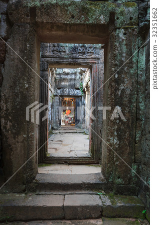 Buddha image at Angkor Thom 32351662