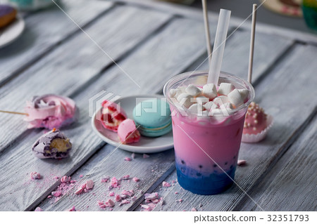 bubble tea in pink and blue color in a plastic Cup bubble tea in pink and blue color in a plastic Cup 32351793
