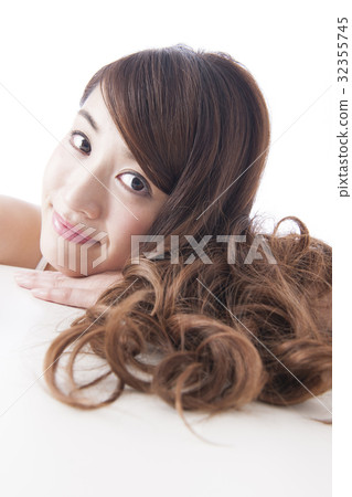 Beautiful hair 32355745