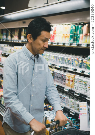 supermarket, super, gents 32359840