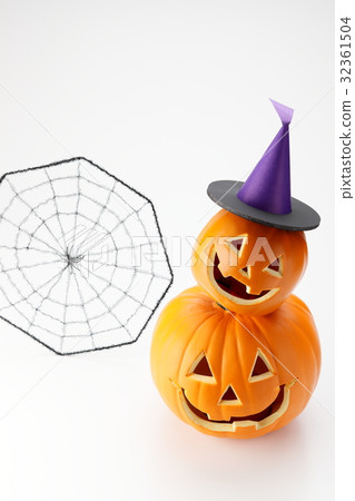 Jack-o-lantern and spider's nest Jack-o-lantern and spider's nest 32361504
