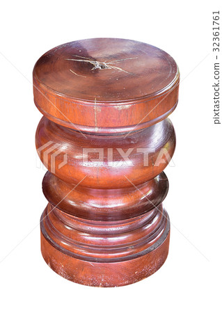 Wooden chair simplistic. 32361761