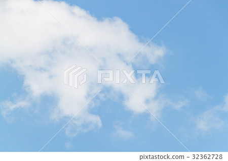 Blue sky and Cloud  white fluffy at beautiful 32362728