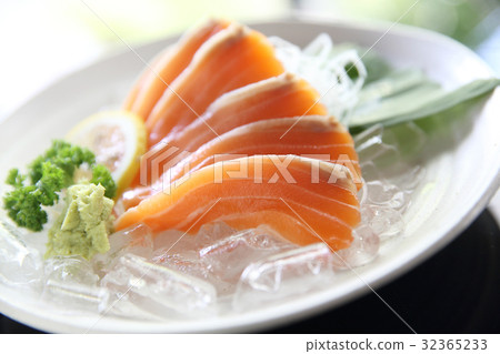 salmon sashimi in close up salmon sashimi in close up 32365233