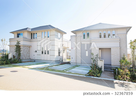 Building sale Separate house 32367859