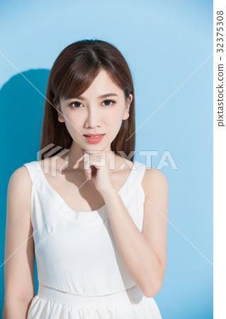 beauty woman look you beauty woman look you 32375308