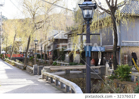 Perry road skyline 32376017