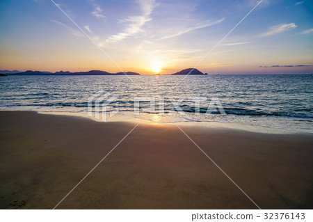 Shikanoshima Katsuma coast sunset view 32376143