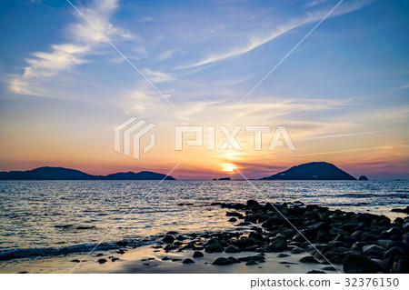 Shikanoshima Katsuma海岸日落視圖 32376150