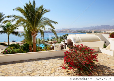 Building and the beach at luxury hotel 32376706