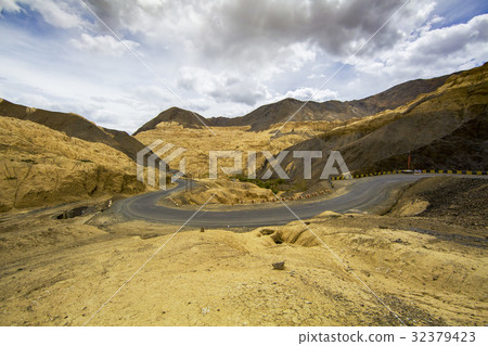 moonland, Road of Himalayan mountain background 32379423