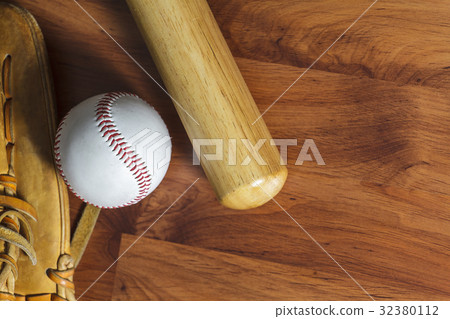 Baseball 32380112