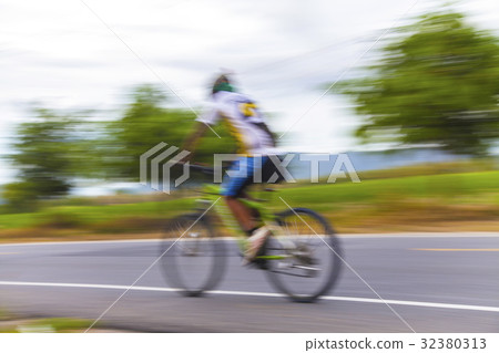 Cycling Cycling 32380313