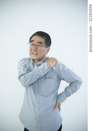 Senior man who has stiff shoulders and painful low back pain 32383049