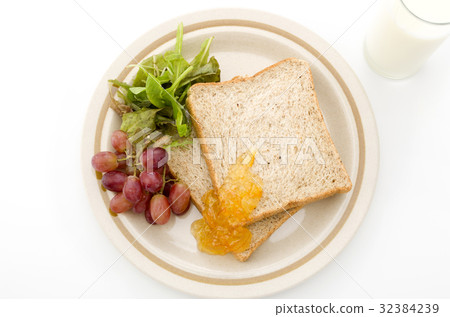 Germ bread breakfast image 32384239