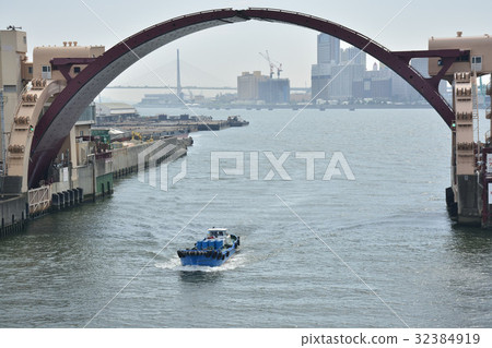 沿大阪市區,安吉河的風景 沿大阪市區,安吉河的風景 32384919