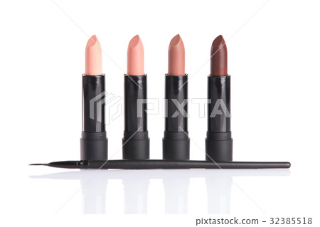 Set of four lipsticks and makeup brush Set of four lipsticks and makeup brush 32385518