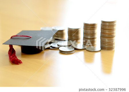 Saveing for eudcation 32387996