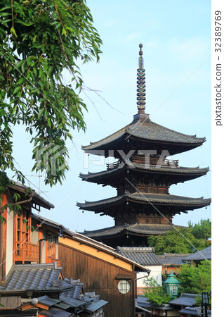 夏日的早晨·八坂塔 夏日的早晨·八坂塔 32389769