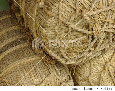 Rice straw 32391154