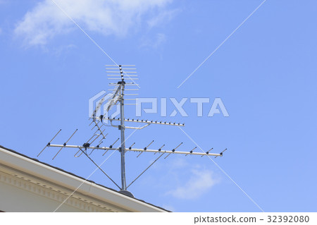 Digital terrestrial antenna and blue sky Digital terrestrial antenna and blue sky 32392080