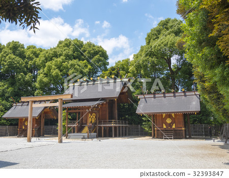 The main shrine of the Asagaya Shinmei Palace (Suginami Ward, Tokyo) The main shrine of the Asagaya Shinmei Palace (Suginami Ward, Tokyo) 32393847